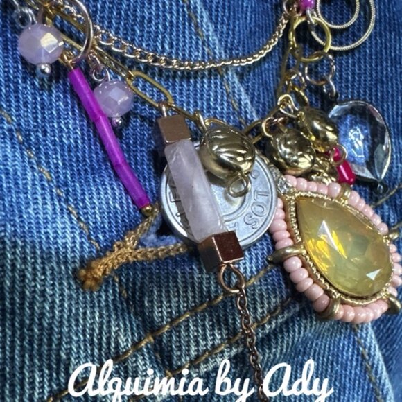 Alquimia Gold and Pink Charm Necklace - Picture 1 of 5